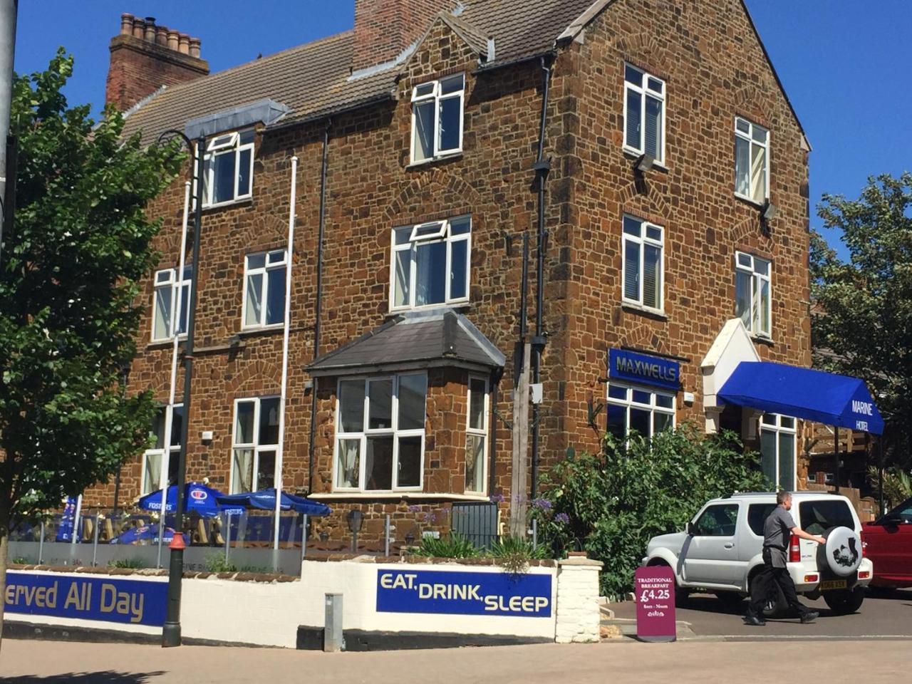 Guest house Marine Bar Pub With Hunstanton